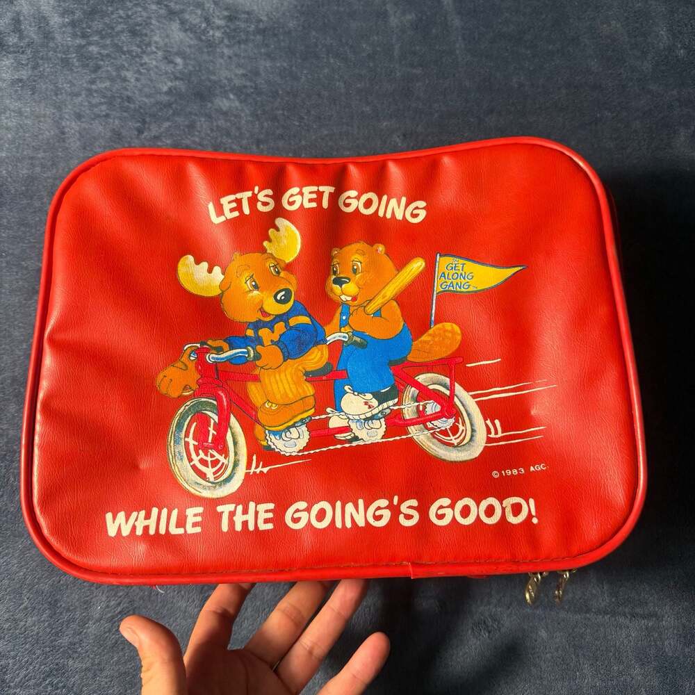 Vintage 1983 American Greetings The Get Along Gang Red Child's Suitcase